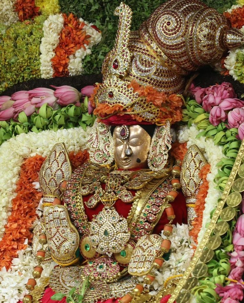 శ్రీపద్మావతీసహస్రనామావలిః