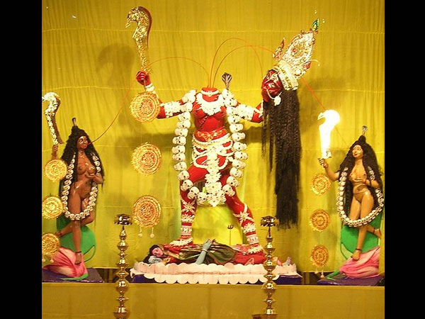 శ్రీ ఛిన్నమస్తా అష్టోత్తర శత నామావళిః